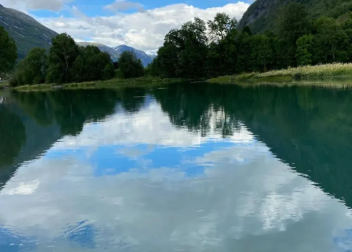 Daire Faleide View Stryn